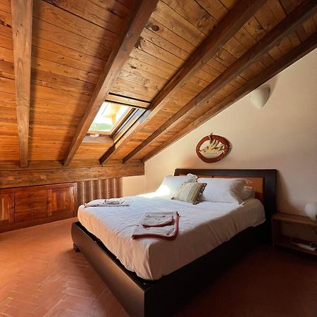 Casa Boru - A Beautiful Fully Restored Spacious House With Fantastic Views Calice al Cornoviglio Esterno foto