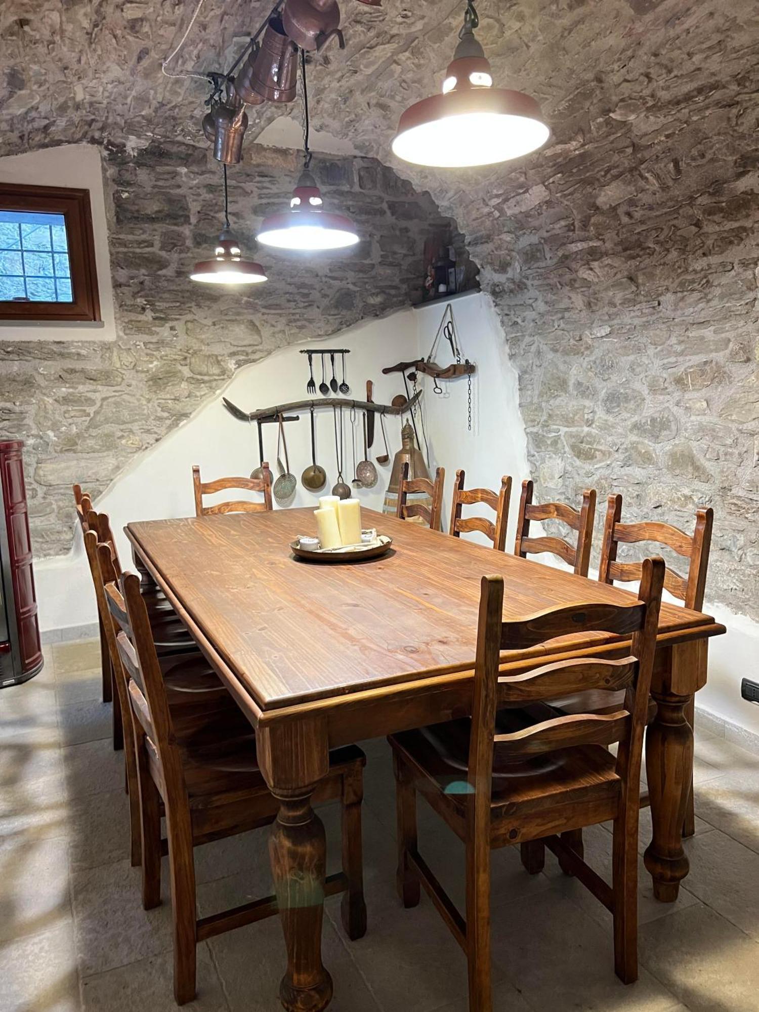 Casa Boru - A Beautiful Fully Restored Spacious House With Fantastic Views Calice al Cornoviglio Esterno foto